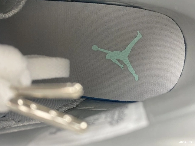 Cheap WMNS Mint Jordan Foam Air 6 DQ4914-103 0821
